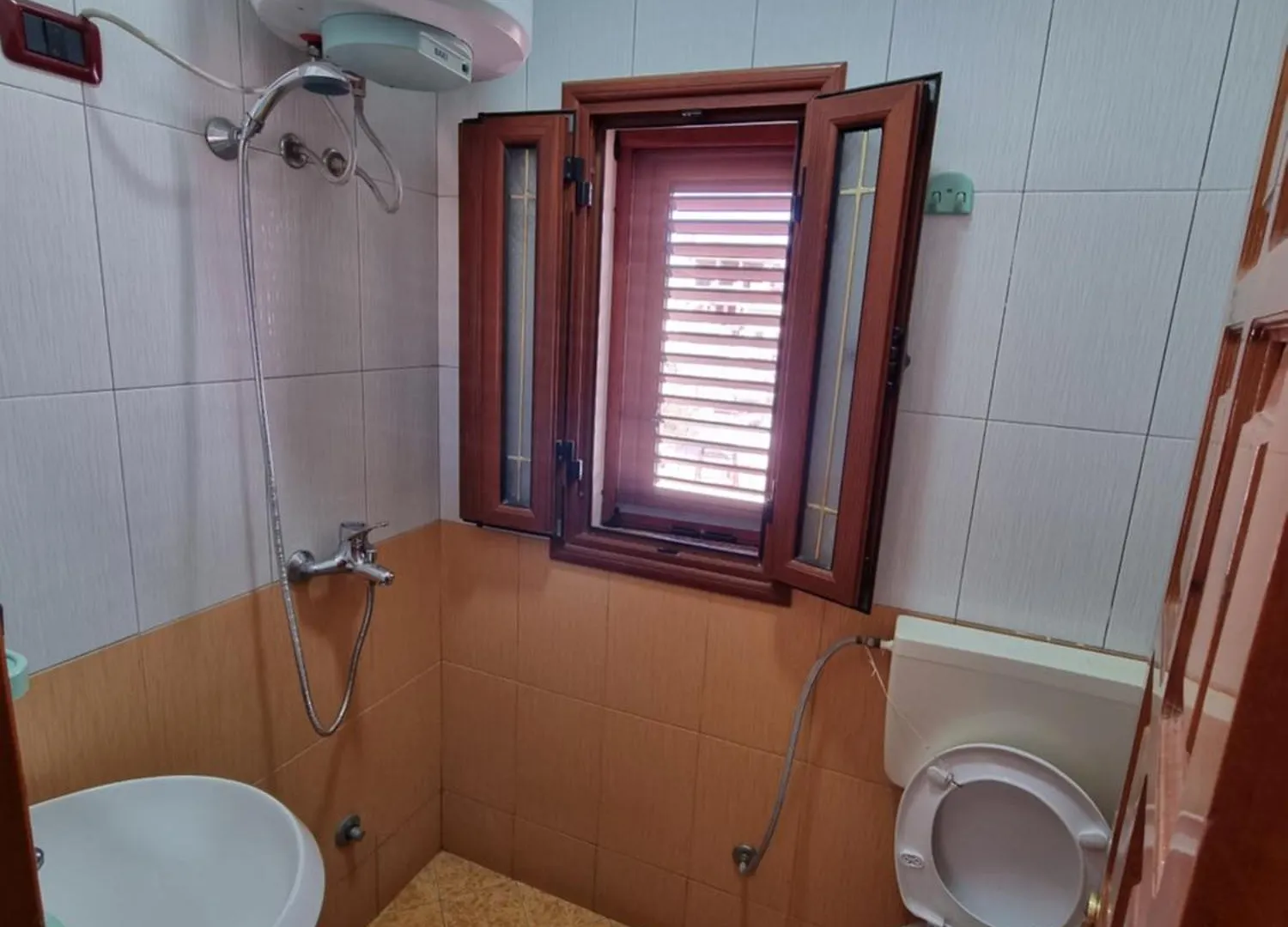 Aparthotel Appartamento Vacanze In Villa Bashllari Vlore Albania